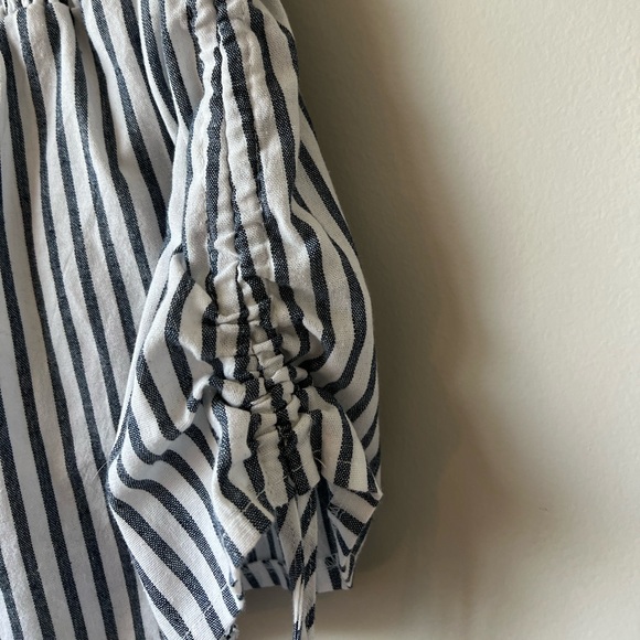 Seersucker Shorts - Picture 3 of 5